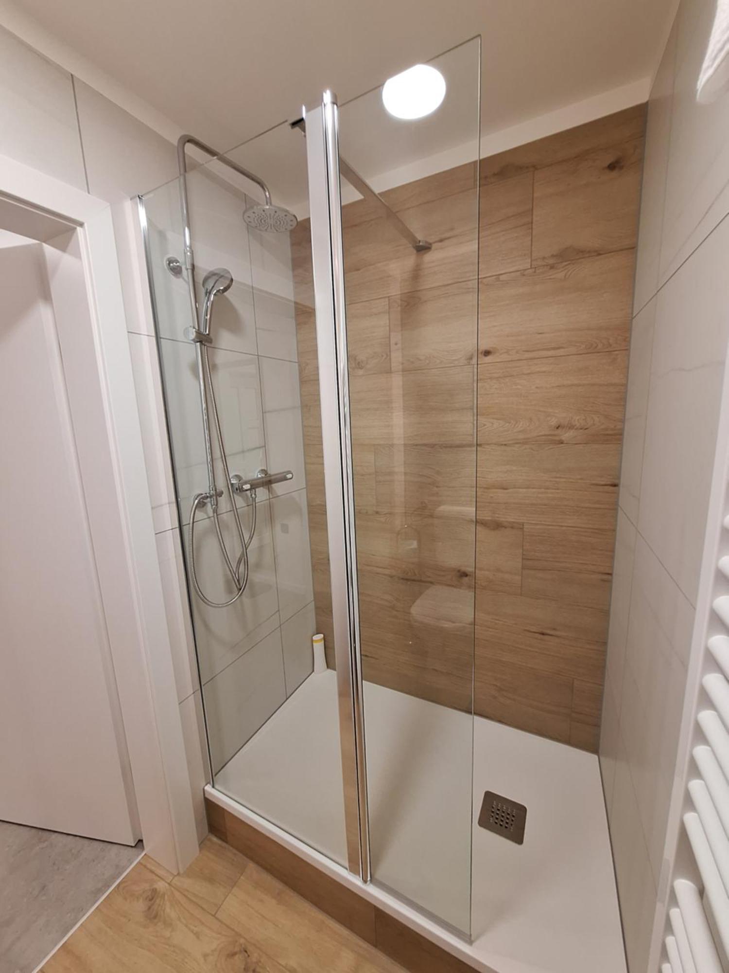 Prenocisca Kralj Appartement Komenda Buitenkant foto